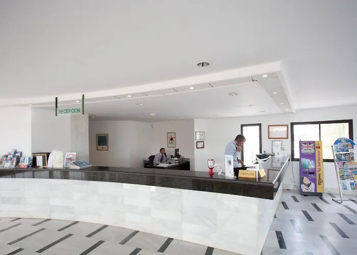 Elba Lanzarote Royal Village Отель