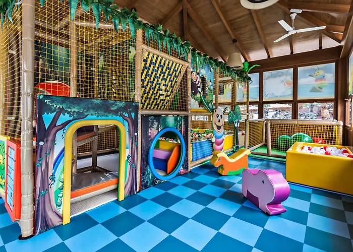 Отель Elba Lanzarote Royal Village 4*