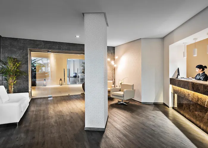 Elba Lanzarote Royal Village 4*