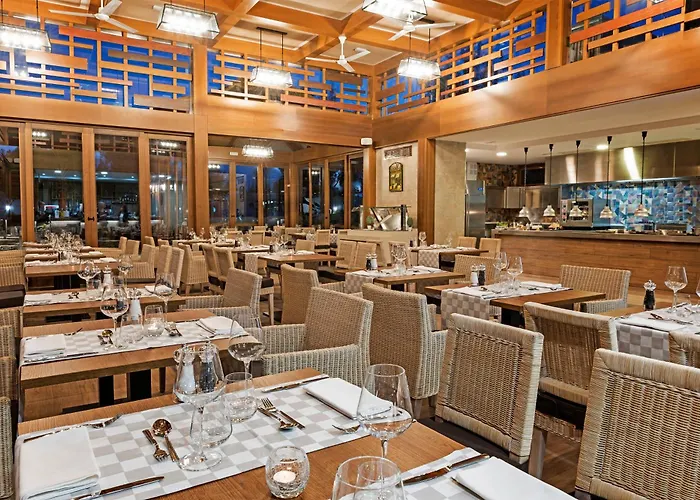 Elba Lanzarote Royal Village Отель